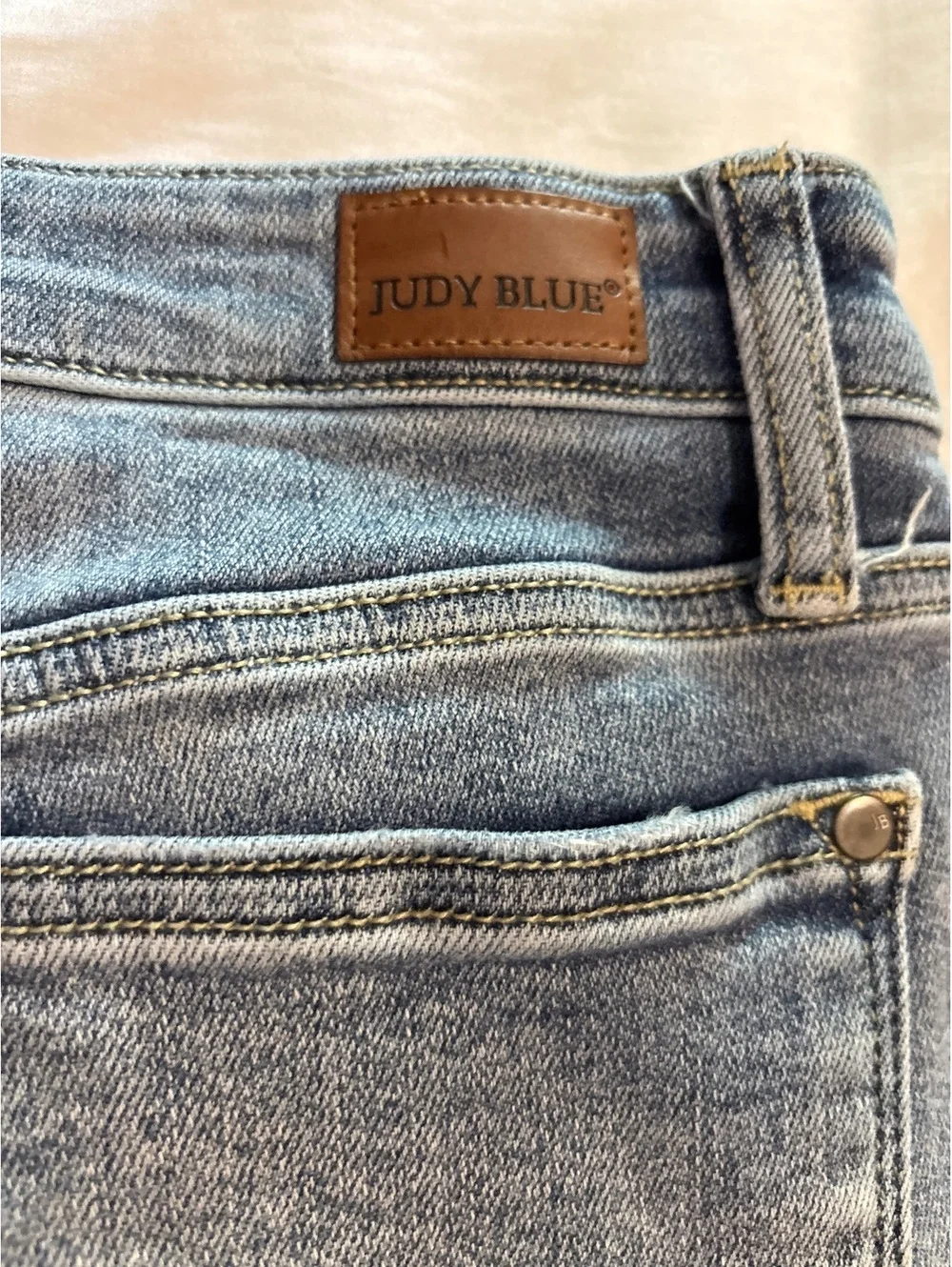 Casual Judy Blue Mid Rise Boyfriend Jeans Medium Wash Stretch Denim Size 9/29